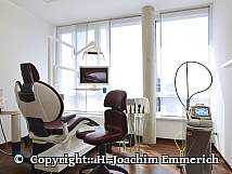 Behandlungszimmer der Zahnarztpraxis Dr. Steinhaus